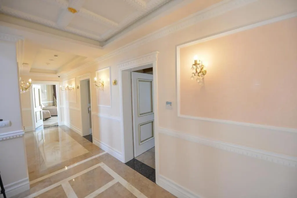 Luani Arte Otel Shkodër 4*,